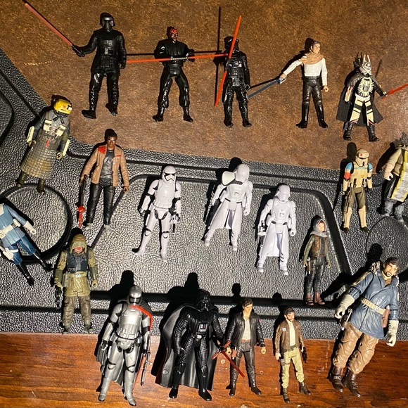 Star Wars figurine lot